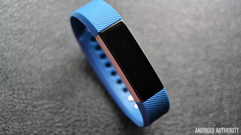 مشکلات رایج انواع دستبند هوشمند فیت بیت (Fitbit) و راه حل آن‌ها