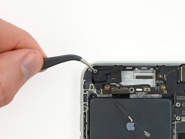 iPhone 6 Plus 5GHz Wi-Fi Antenna Replacement