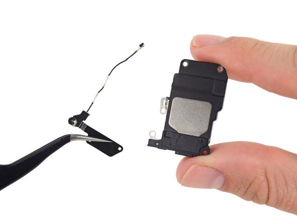 iPhone 7 Wi-Fi Diversity Antenna Replacement