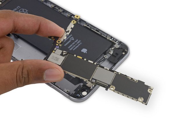 iPhone 6s Plus Logic Board Replacement