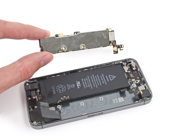 iPhone 5s Logic Board Replacement