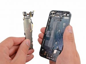 تعمیر لاجیک برد آیفون 5 اپل در موبایل کمک