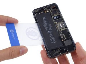 تعمیر باتری آیفون 5S اپل در موبایل کمک