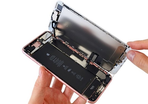 تعمیر یا تعویض باتری آیفون 7 | گارانتی اپل 