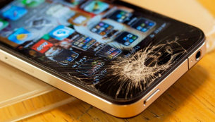 تعویض گلس یا شیشه شکسته iPhone 11 Pro