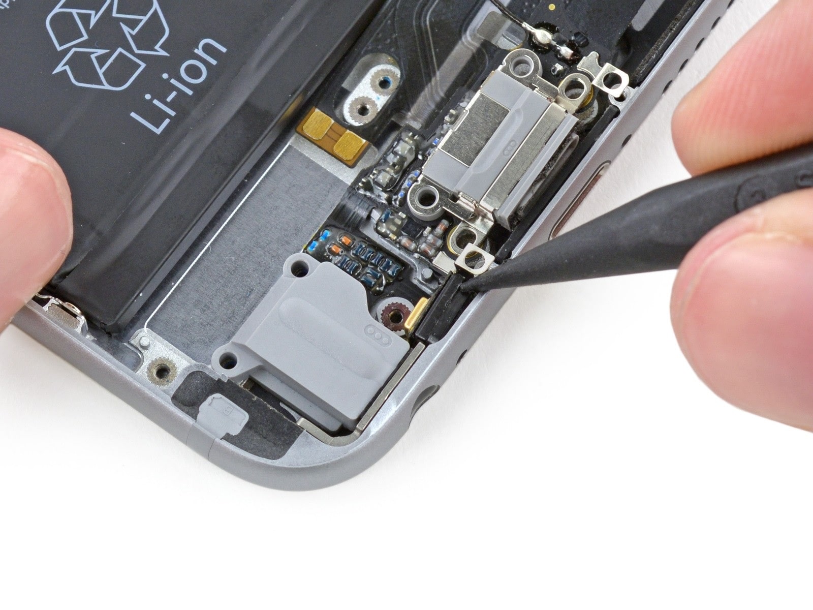 تعمیر مشکل میکروفن در آیفون Apple | گارانتی اپل