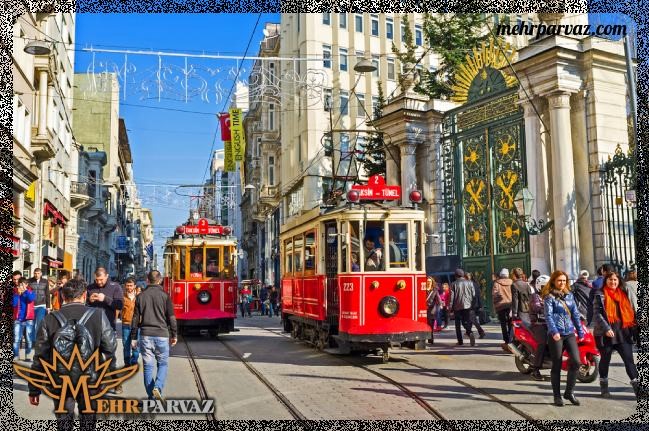 تراموای قدیمی از جذابیت های شهر استانبول